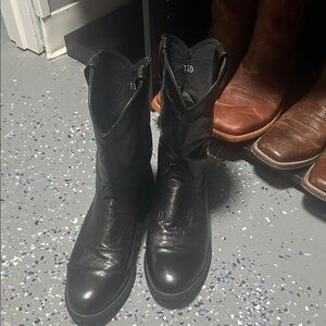 Ariat Men's Black Western Boots